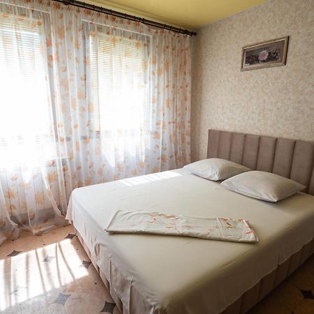 Героїв Дніпра, 53, 3-Й Поверх, Квартира Біля Пляжу Живчик Cherkasy Exterior photo